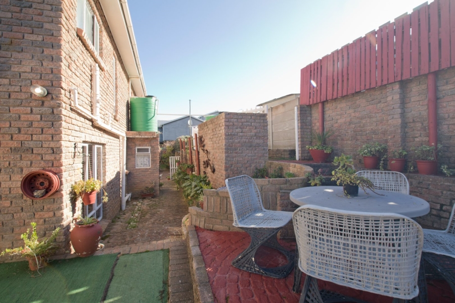 11 Bedroom Property for Sale in Dana Bay Western Cape